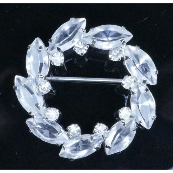 Sterling Silver Circle Brooch With Clear Crystals Marked STER CD - Picture 9 of 11